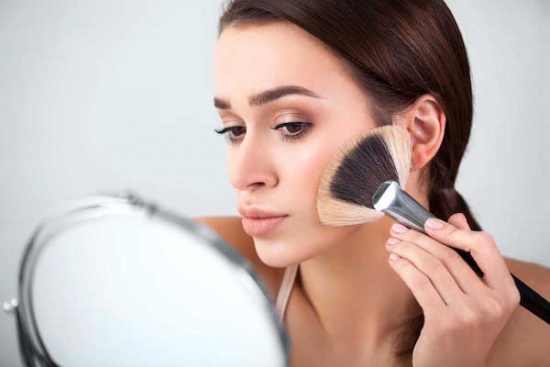 12 правил правильного макияжа для женщин после 40